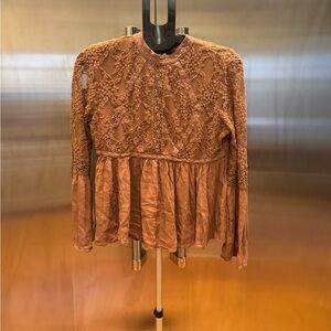 American Eagle Outfitters Lace Blouse in Tan
